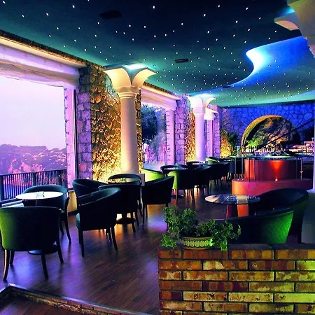 산 미첼레 4* 아나카프리