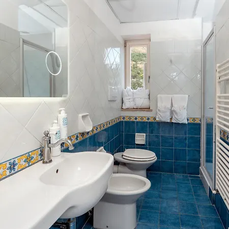 San Michele 4*