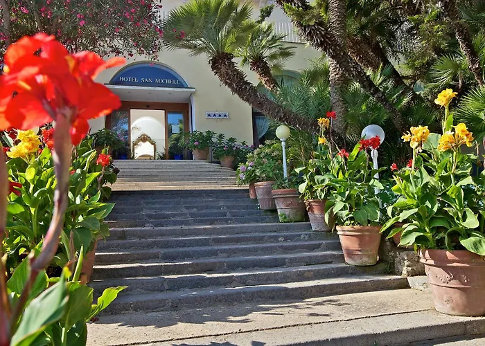 Отель San Michele 4*