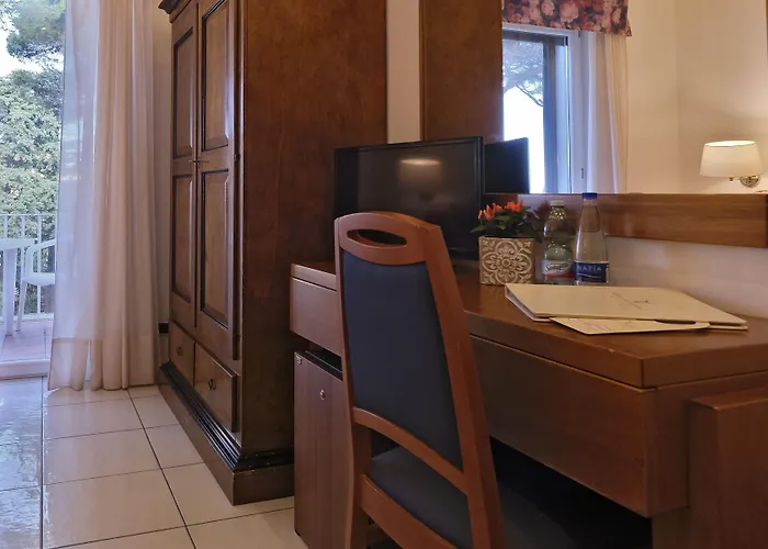 San Michele Отель